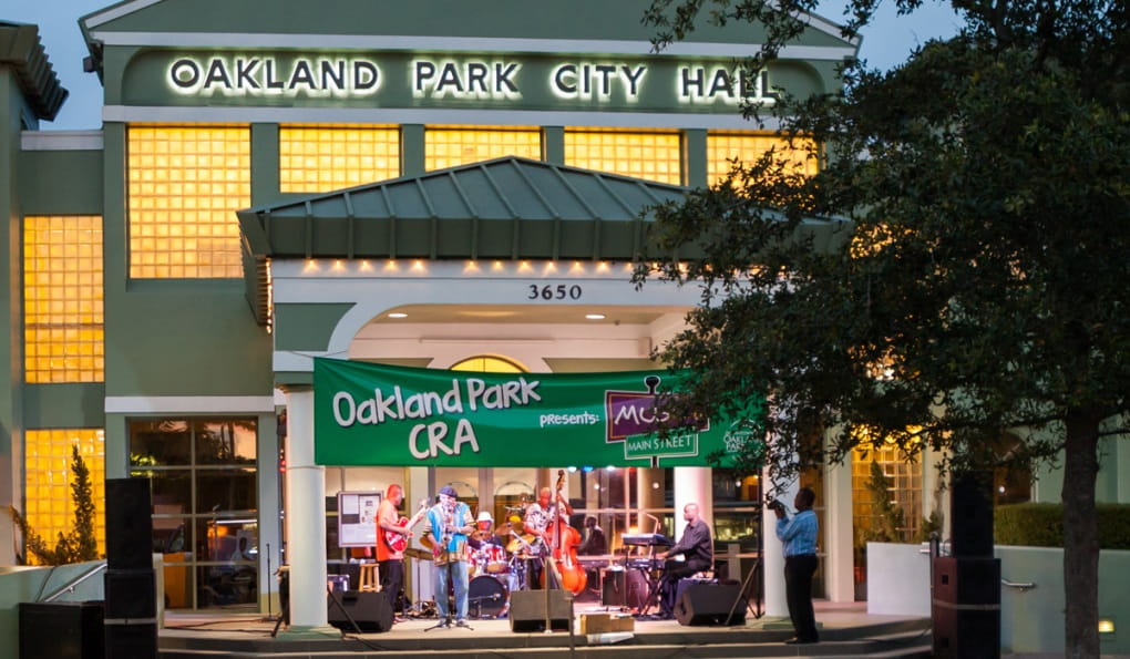 oakland-park-laundry-pickup-delivery-wash-fold-1 oakland-park-laundry-pickup-delivery-wash-fold-1