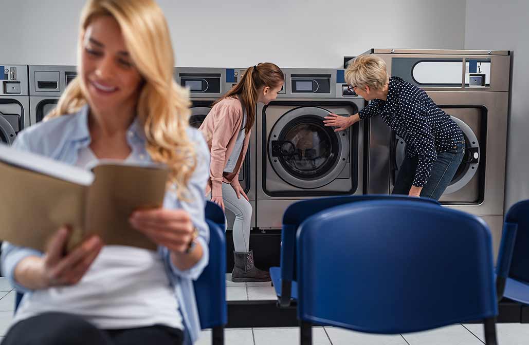 service-24-hour-laundromat-pickup-delivery-laundry-wash-fold-dry-cleaners-4
